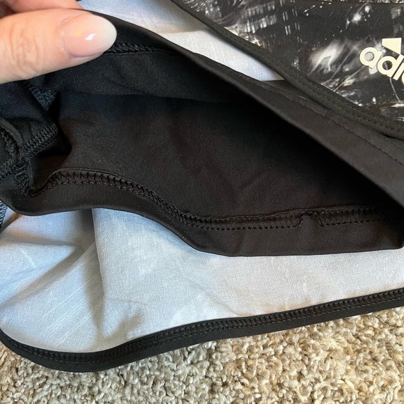 ADIDAS SHOETS SMALL - Picture 3 of 4